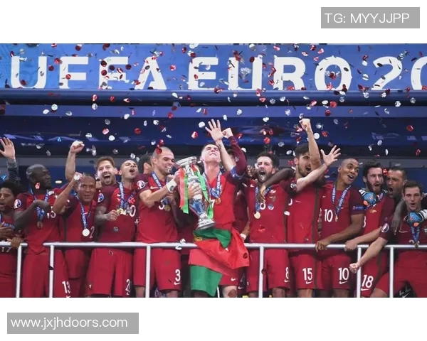 丹麦足球明星在欧洲杯的辉煌历程与精彩瞬间回顾